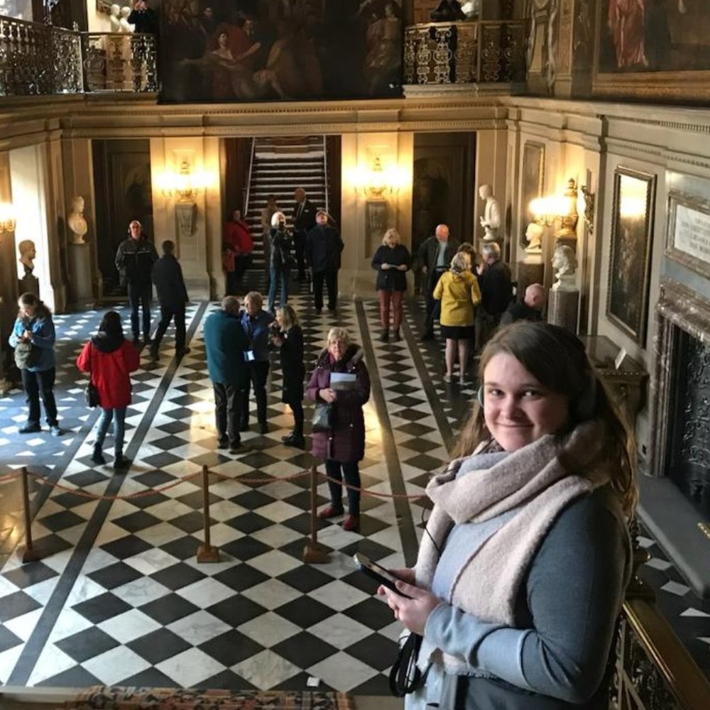 Meet your Posher, Casey!